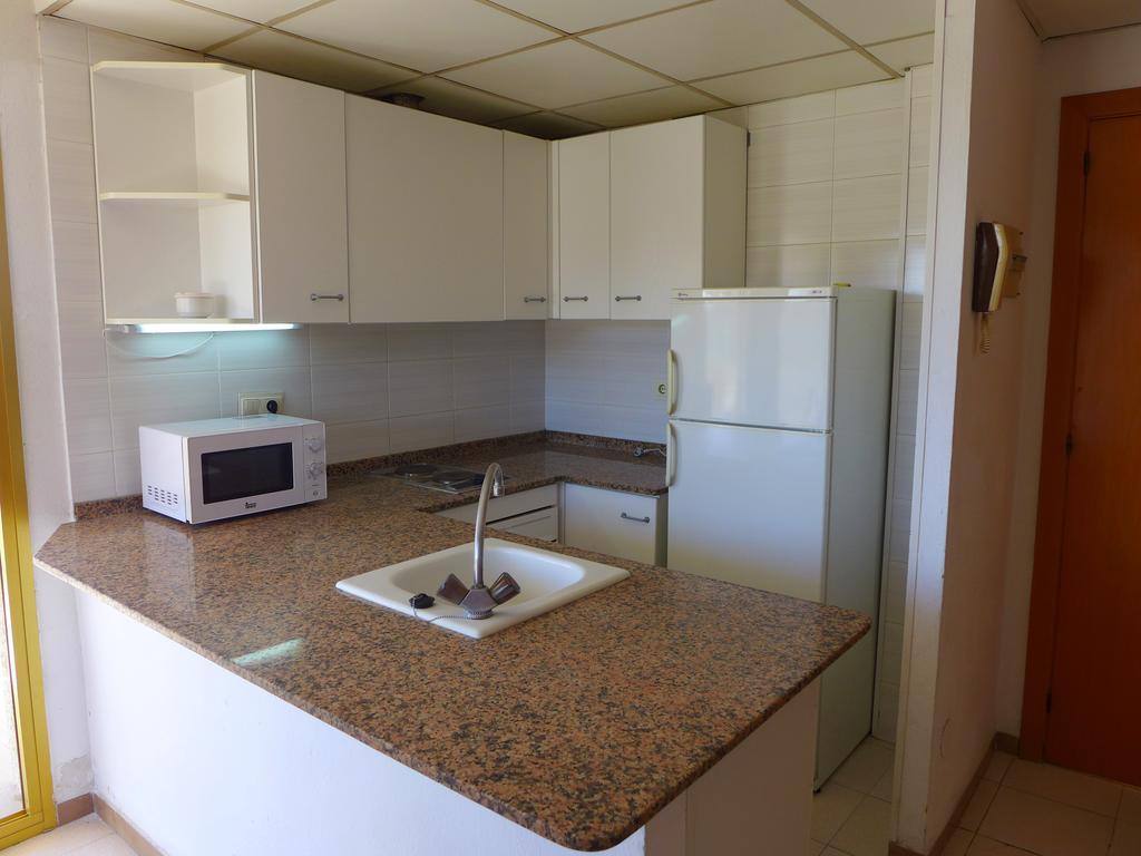 Aromar Rentalmar La Pineda Bagian luar foto
